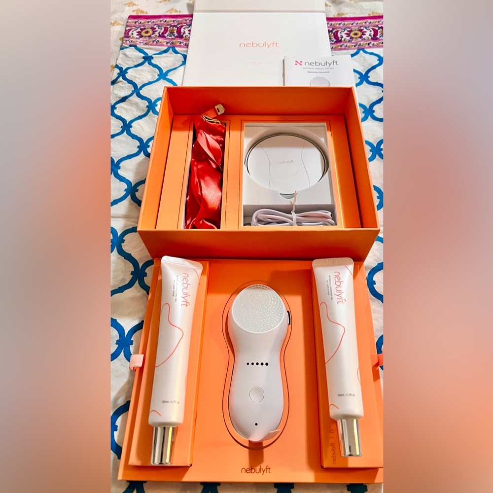 SOLD! | Nebulyft R1 Multipolar RF Anti-Aging Device ~orig $499~in Org Box